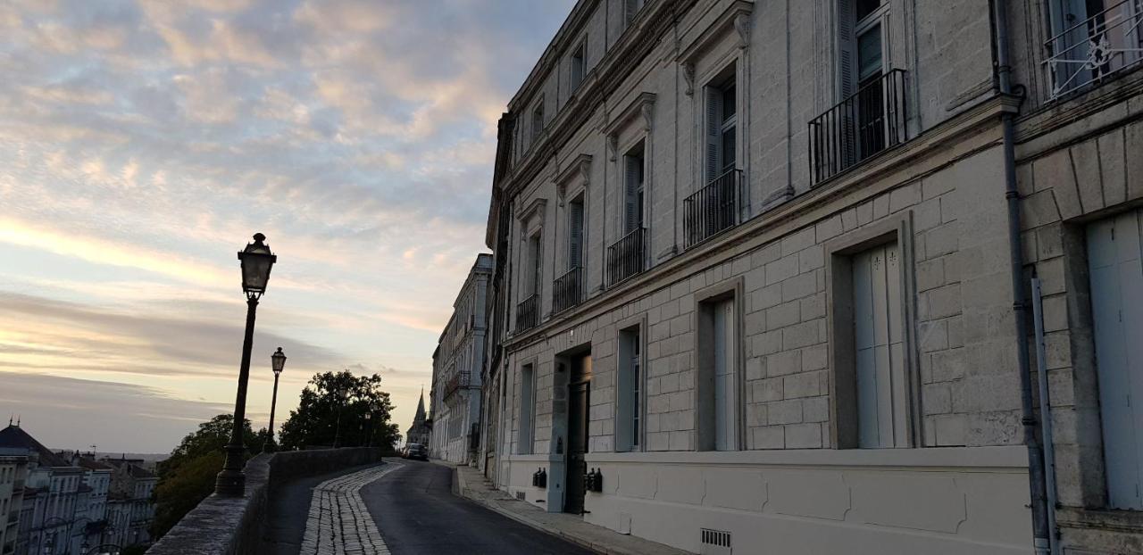 Aparthotel Le Rempart Du Midi Angulema Exterior foto
